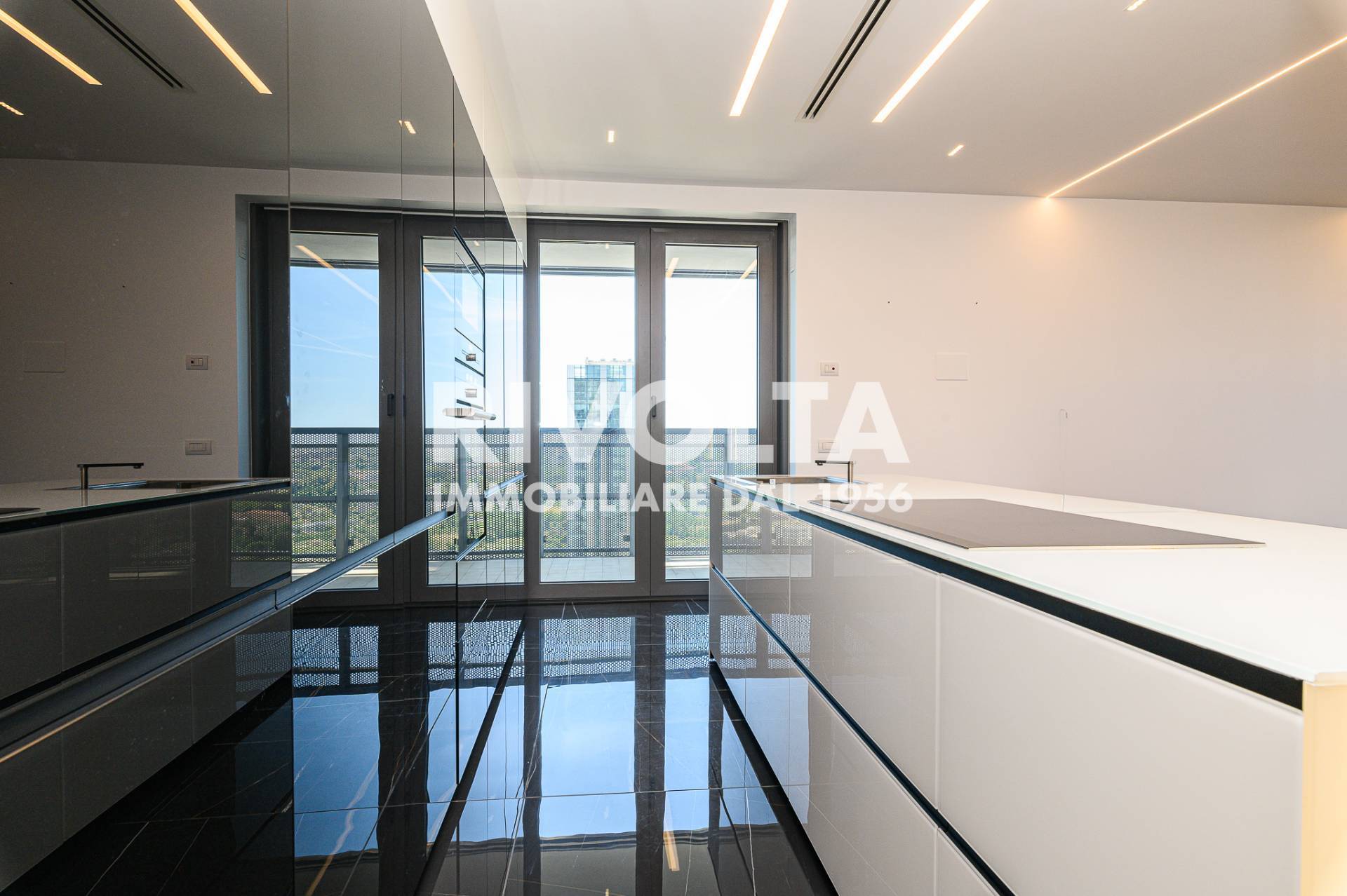 Attico e superattico in vendita a Roma, EUR