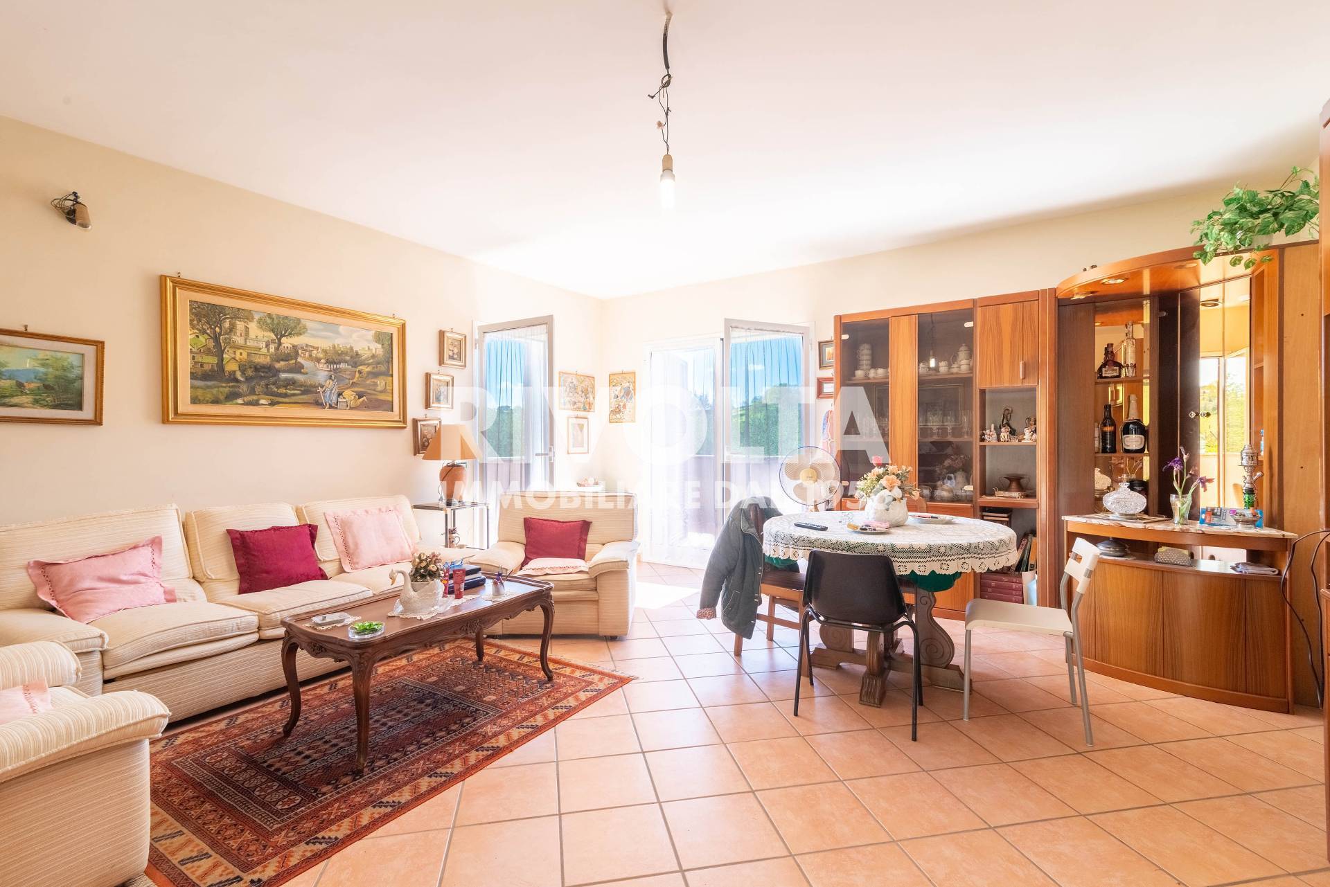 Villa in vendita a Rignano Flaminio, Montelacro