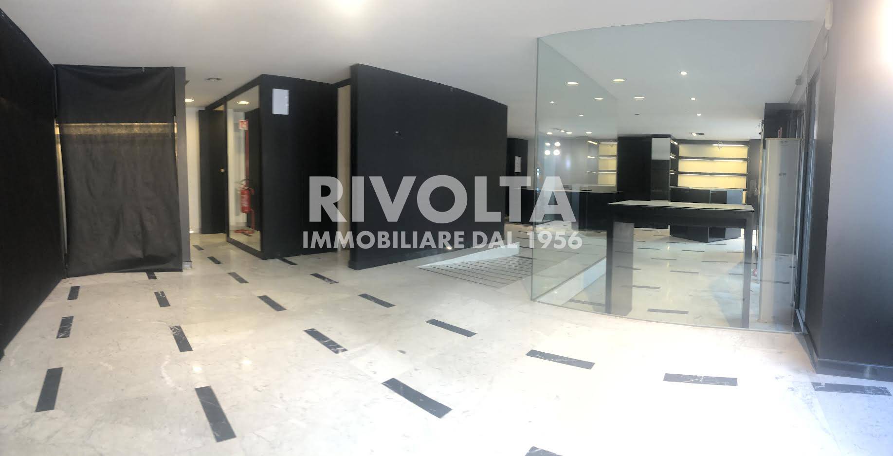 Locale commerciale in affitto a Roma, Centro Storico