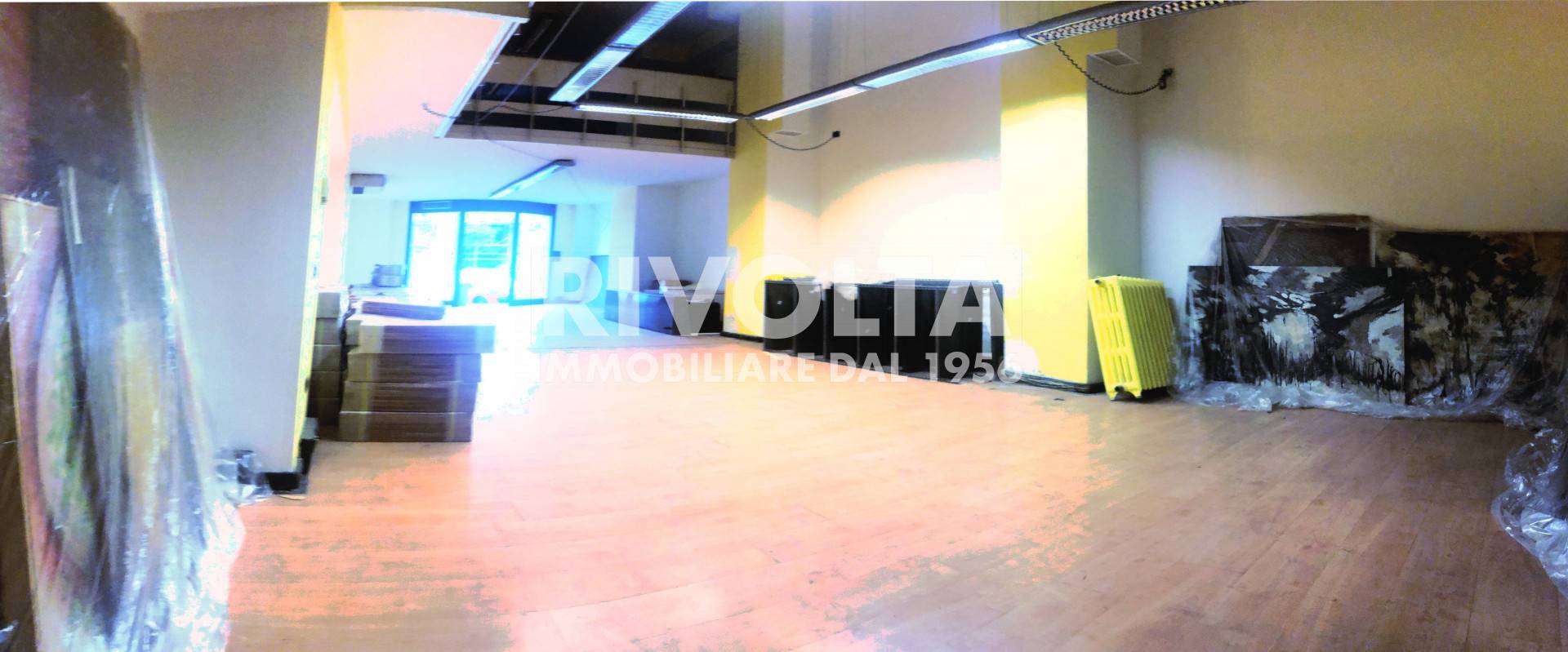 Locale commerciale in affitto a Roma, Centro Storico