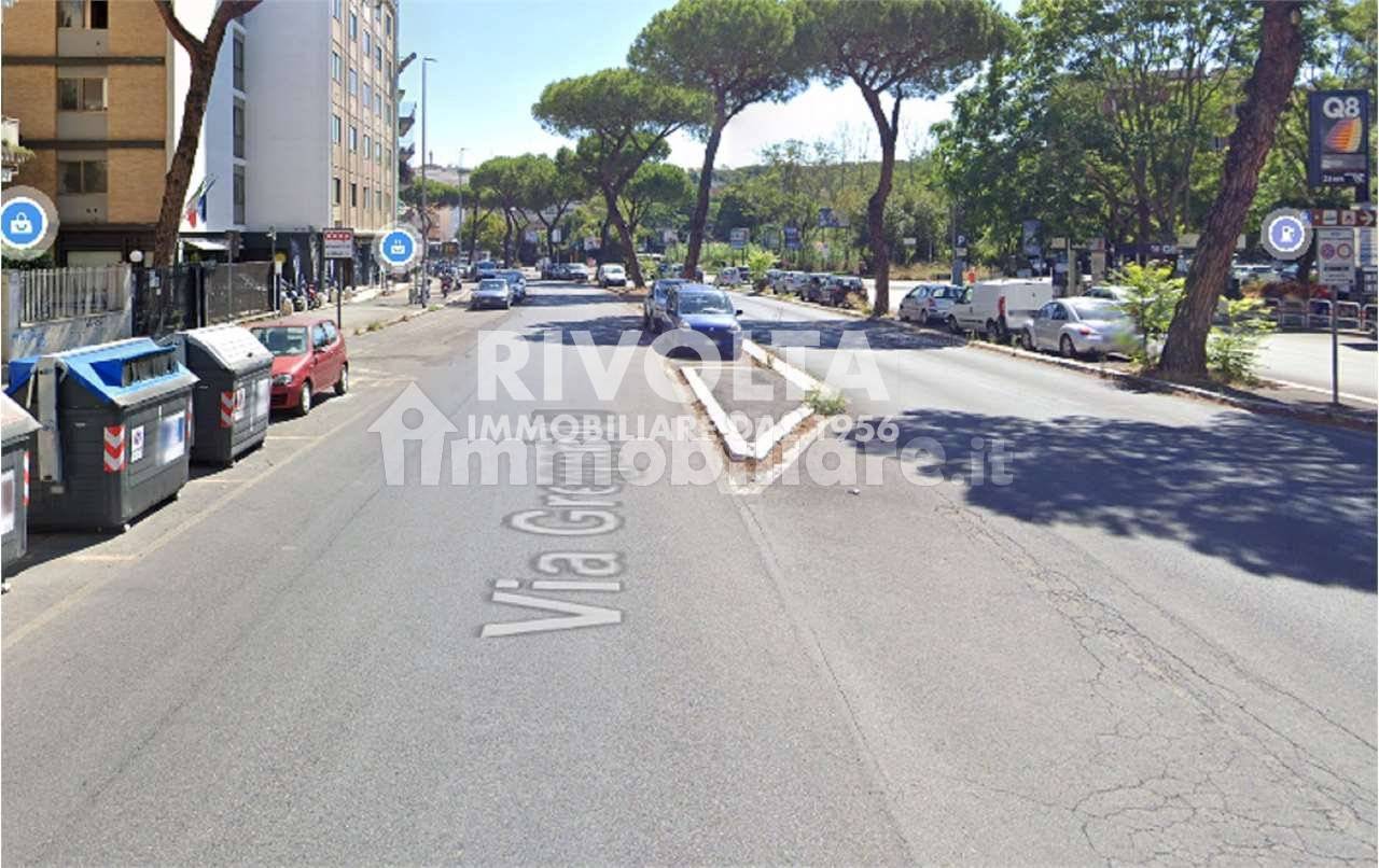 Locale commerciale in vendita a Roma, Gregorio VII