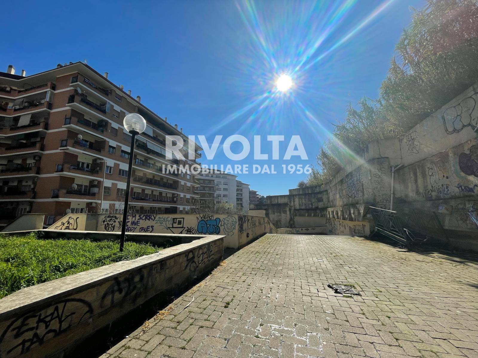 Box o garage in vendita a Roma, Cipro