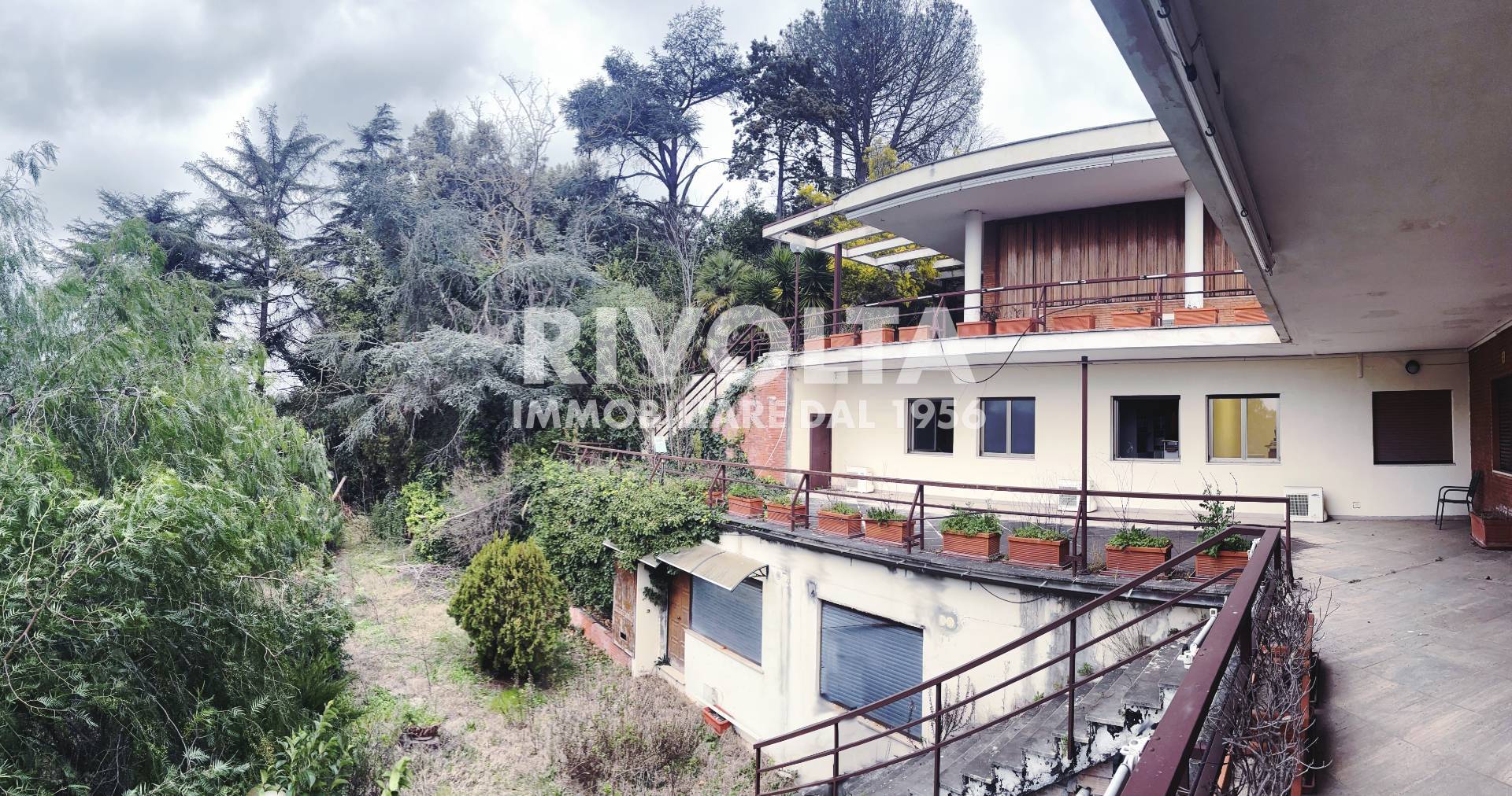 Edificio in vendita a Roma, Aurelio