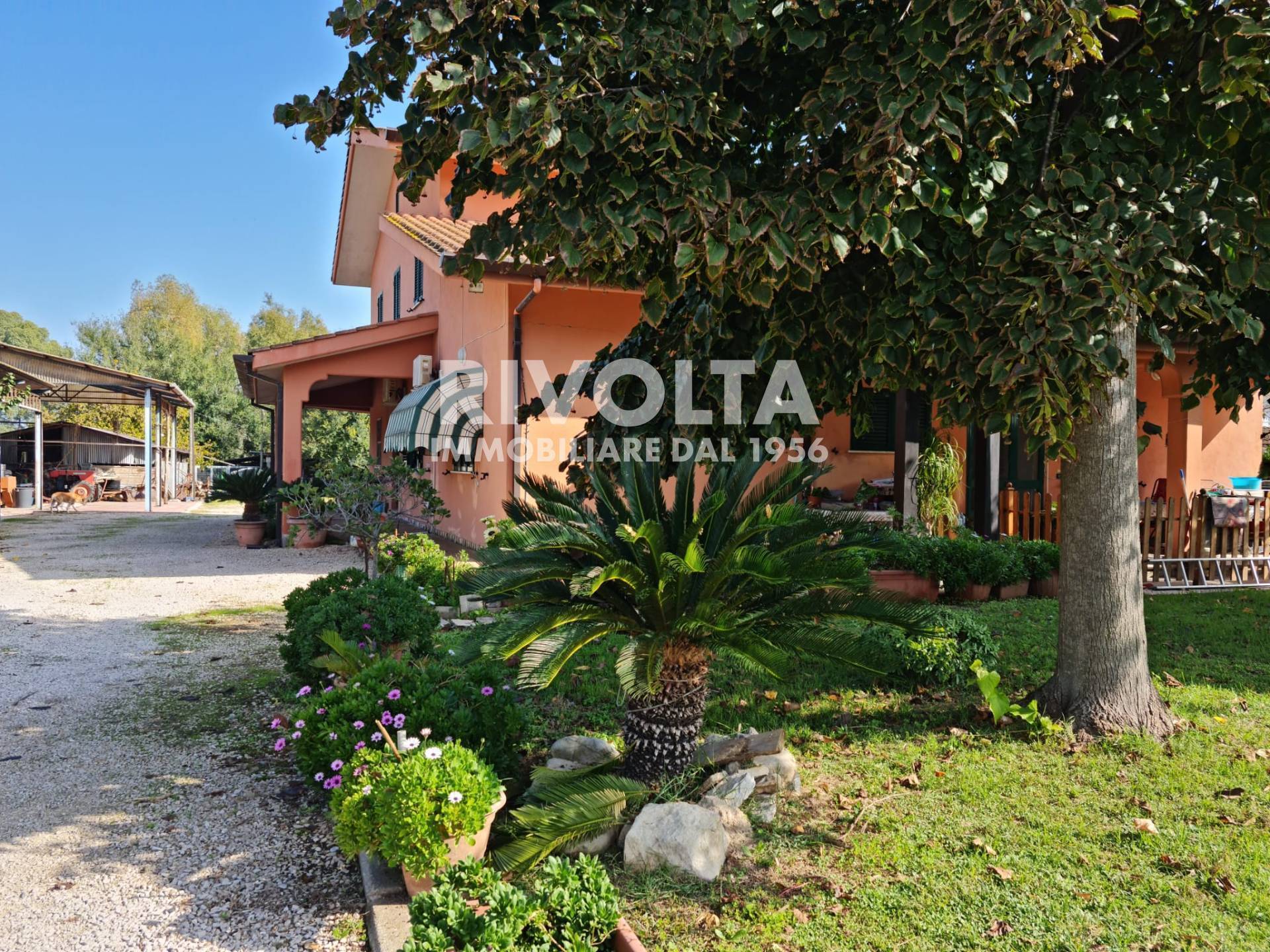 Villa in vendita a Sabaudia