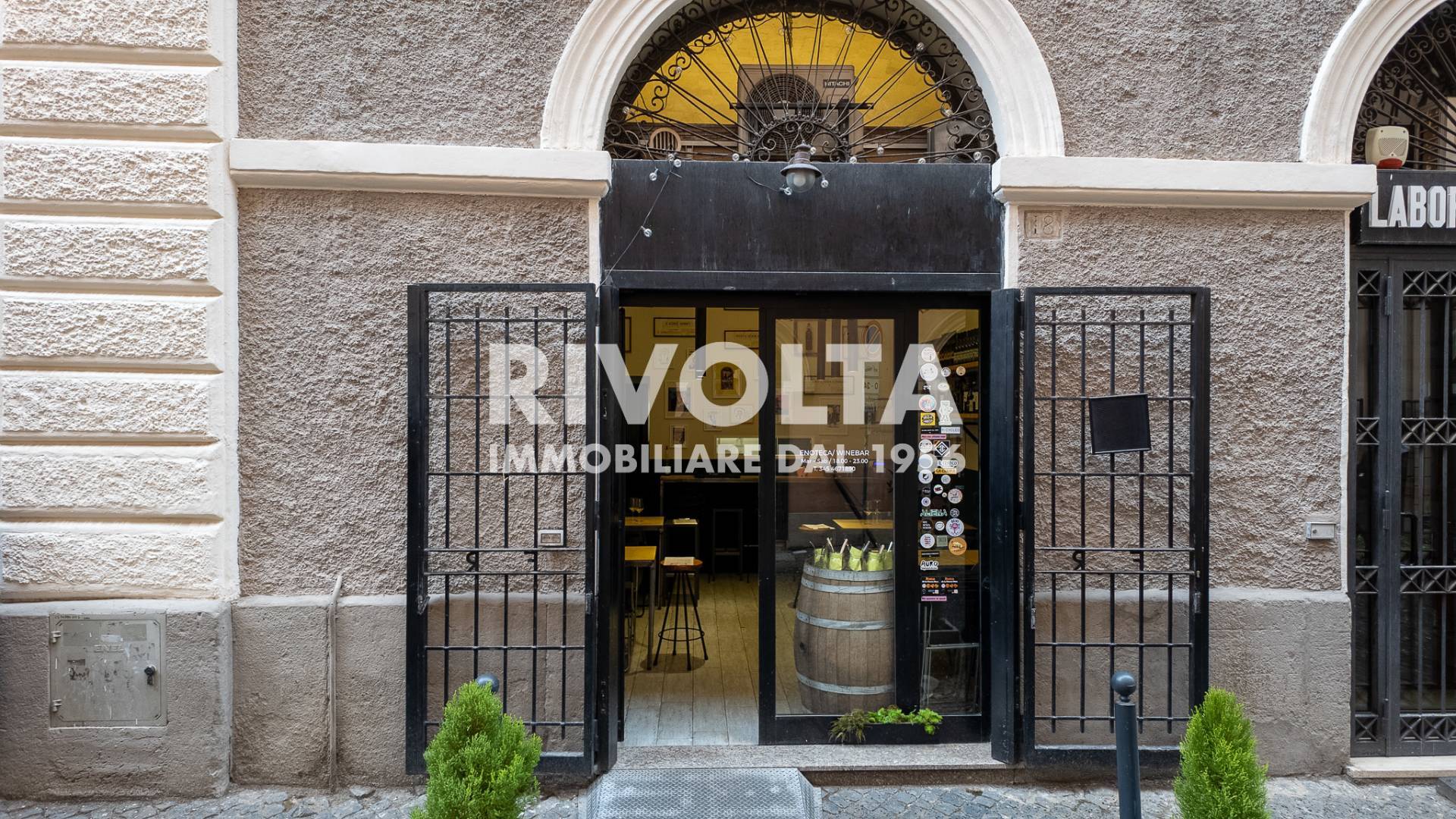 Locale commerciale in vendita a Roma, Nomentano