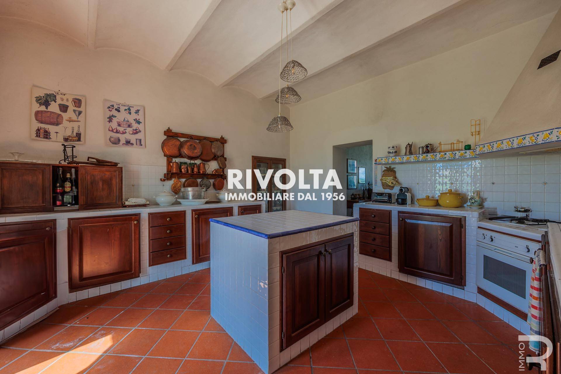 Rustico in vendita a Magliano in Toscana