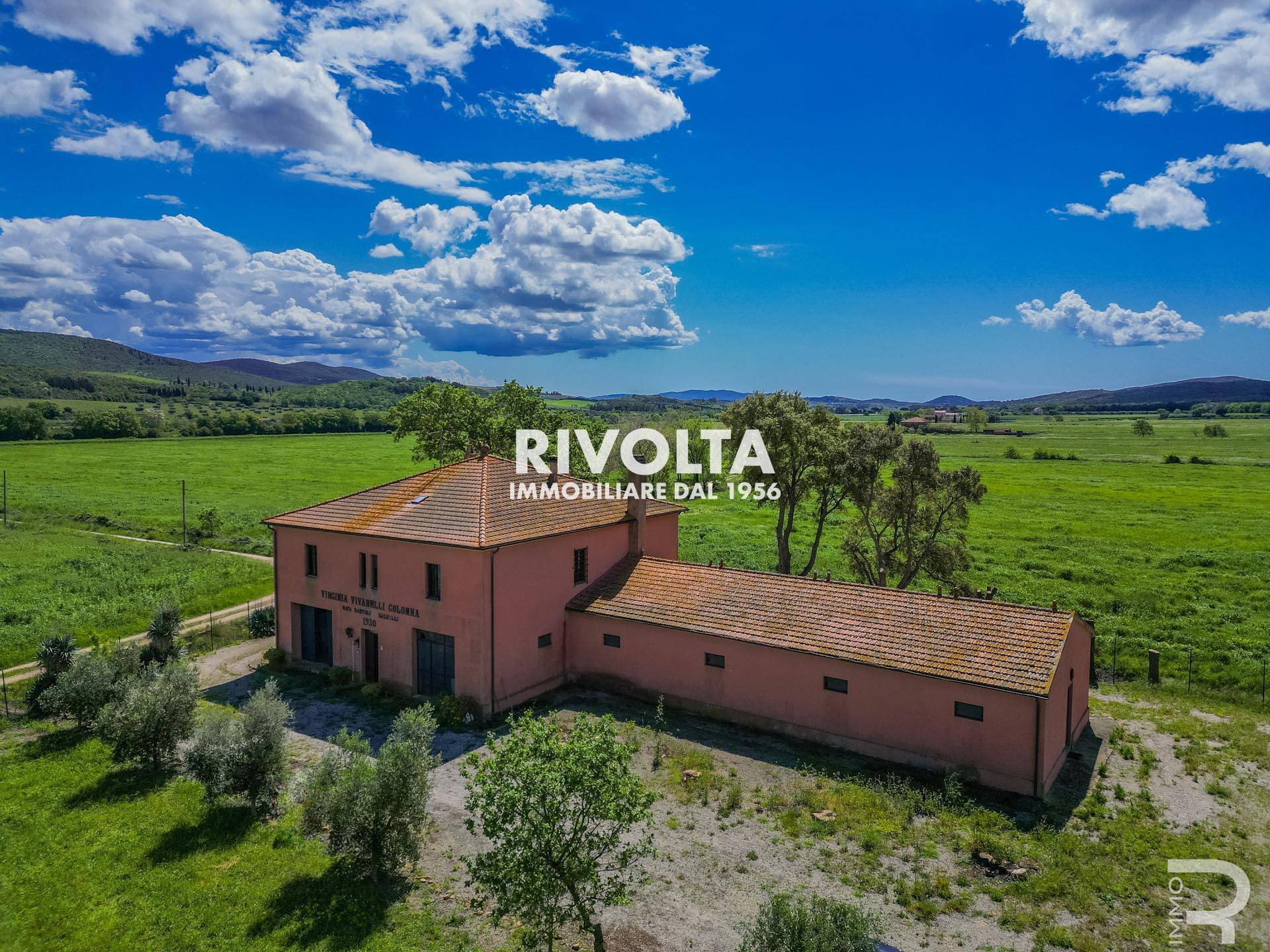 Rustico in vendita a Magliano in Toscana