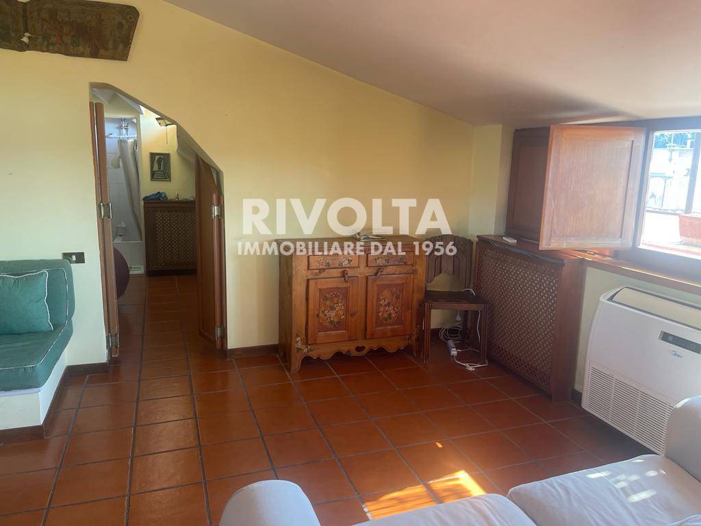 Attico e superattico in affitto a Roma, Gregorio VII