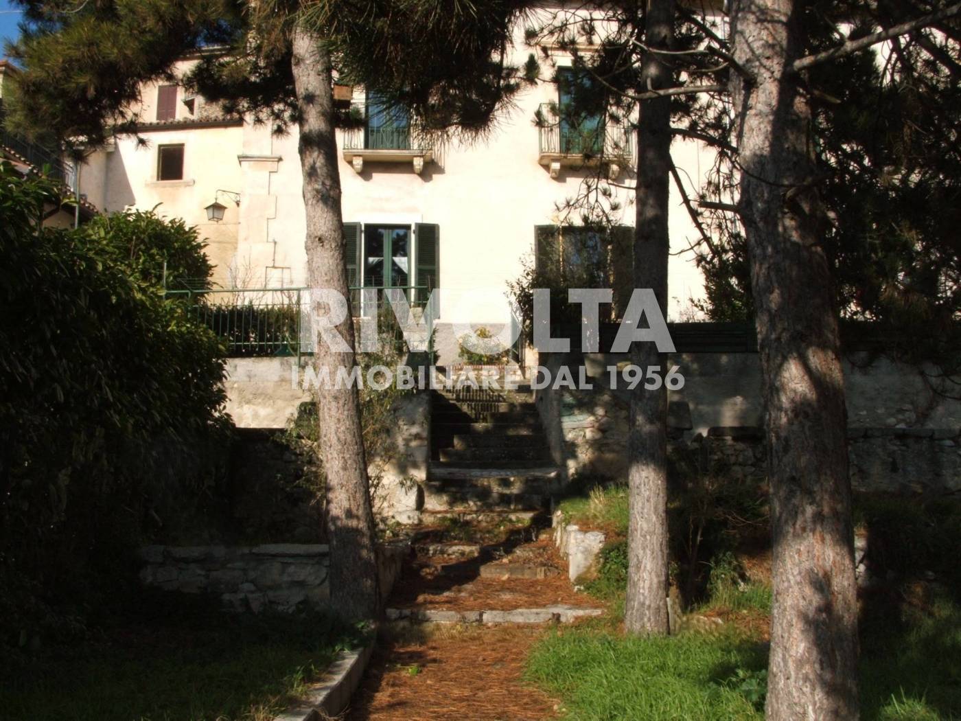 Villa in vendita a Navelli