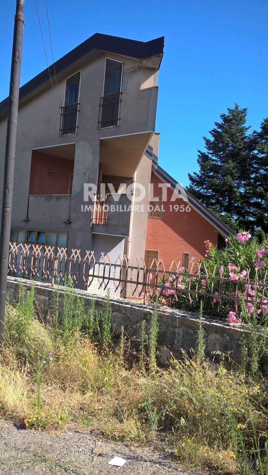 Villa in vendita a Filiano