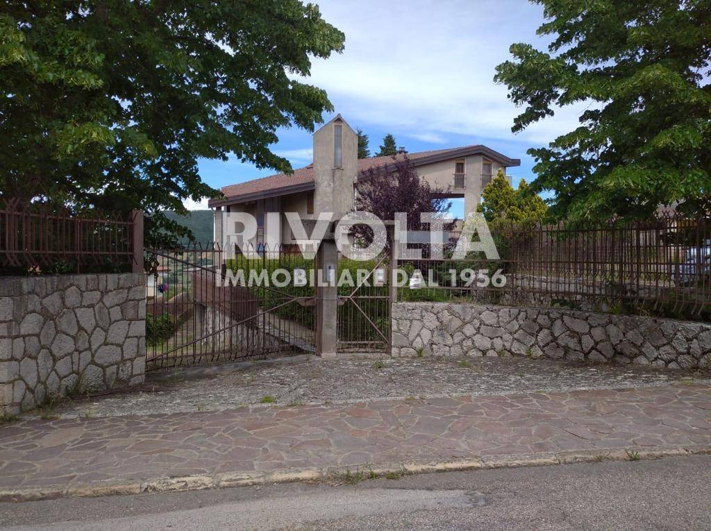 Villa in vendita a Filiano