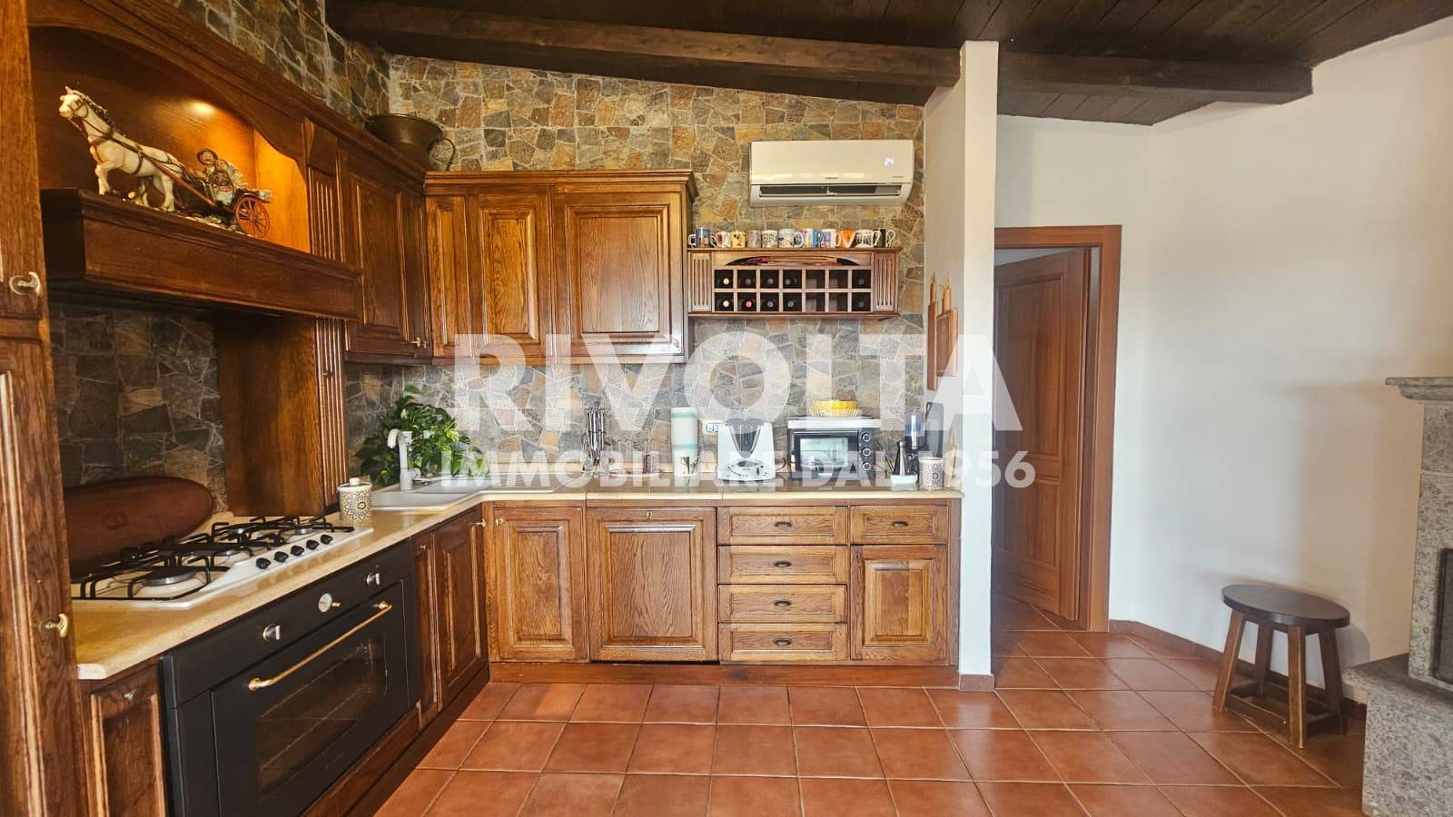 Villa in vendita a Bassano Romano