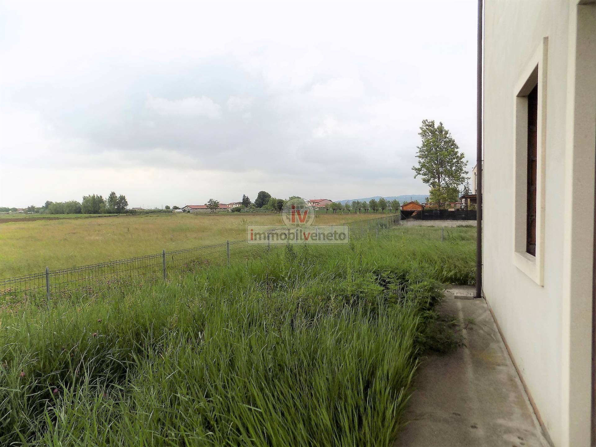 Bifamiliare in vendita a Orgiano, Spessa