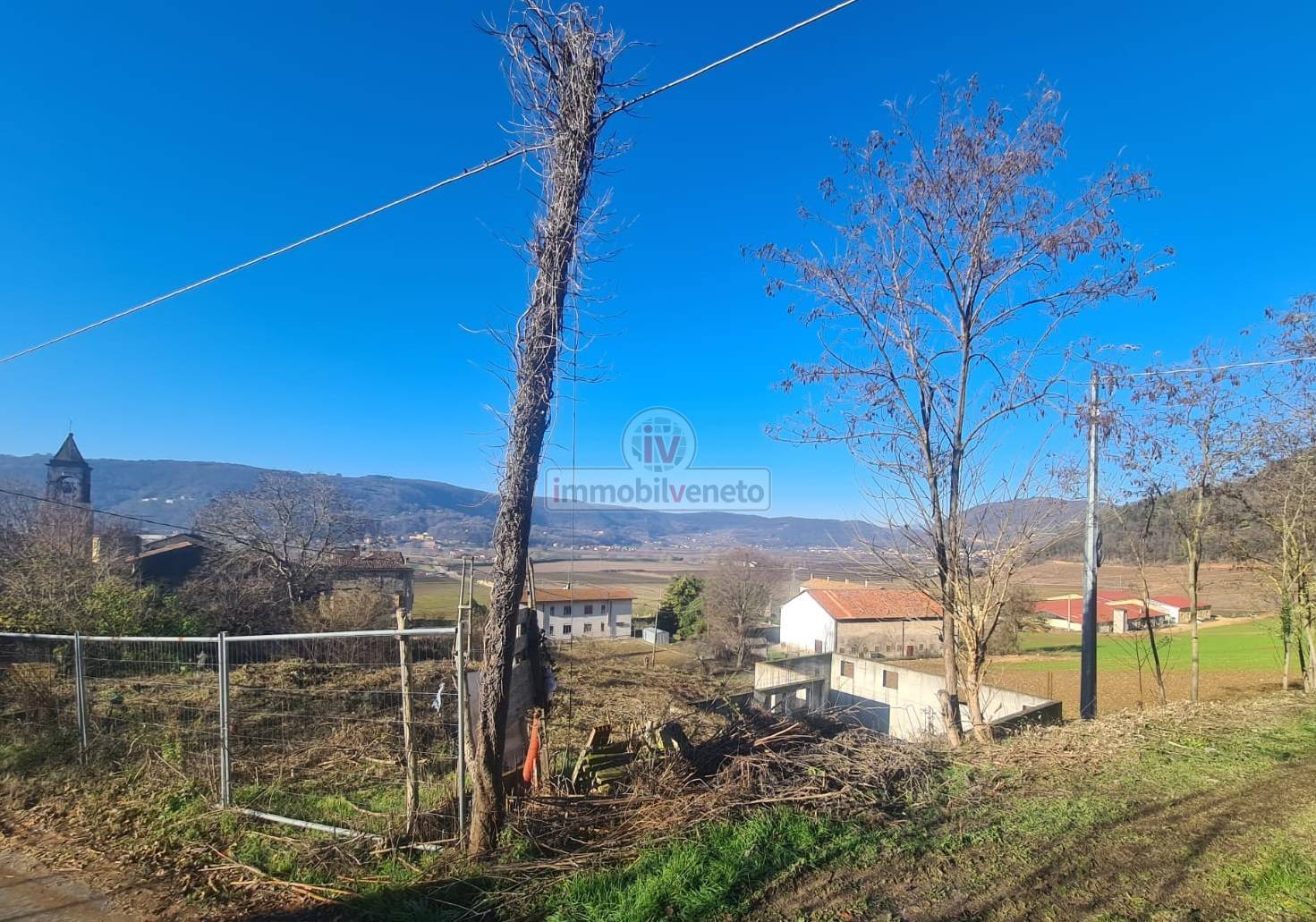 Terreno edificabile in vendita a Val Liona