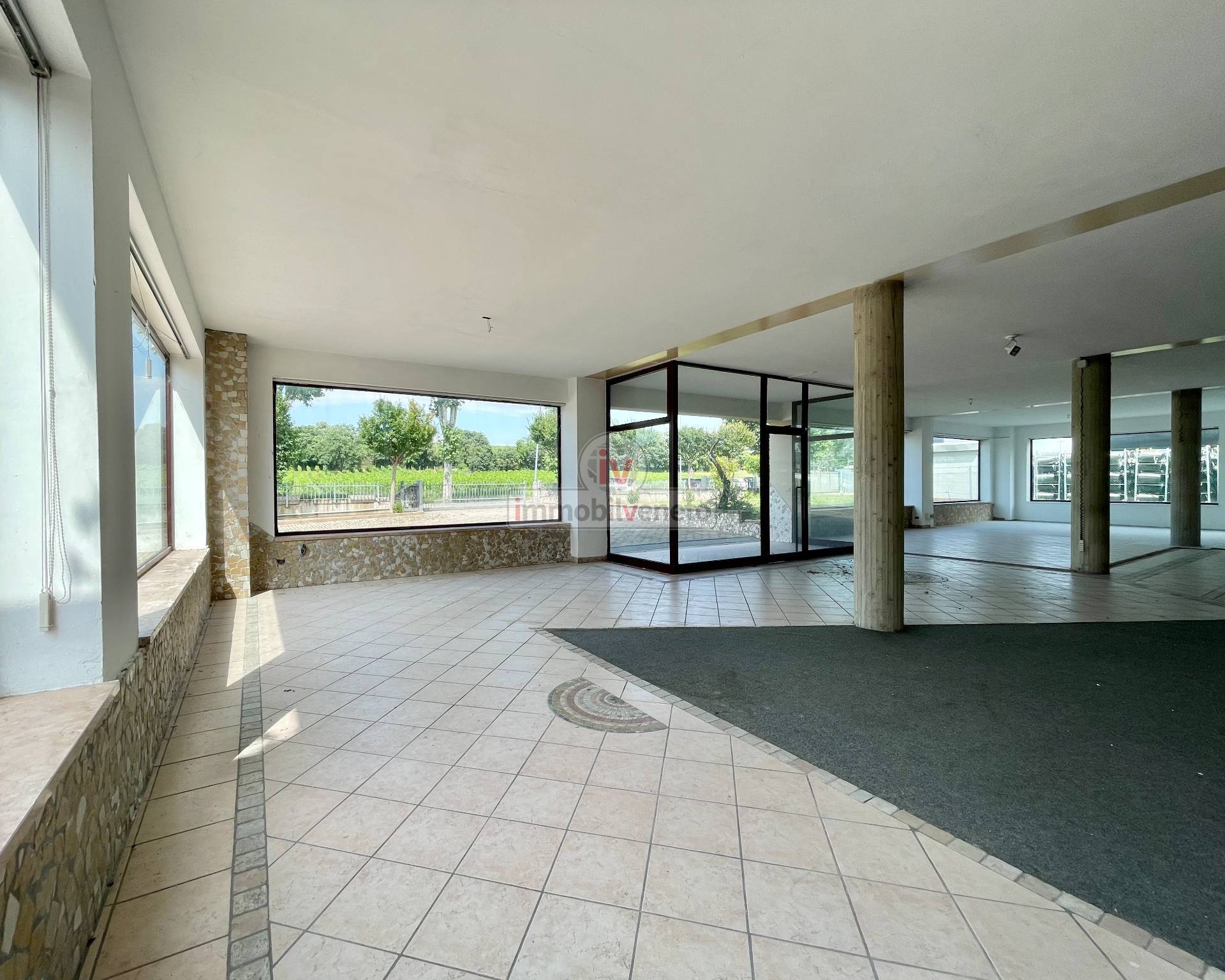 Capannone in vendita a Alonte