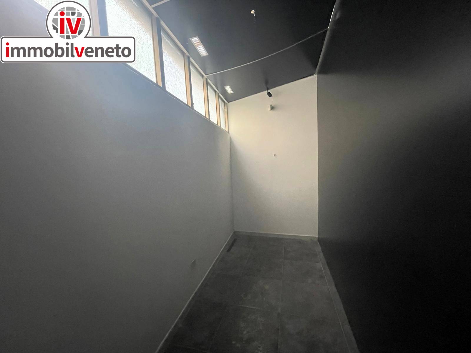 Attivit commerciale in affitto a Lonigo