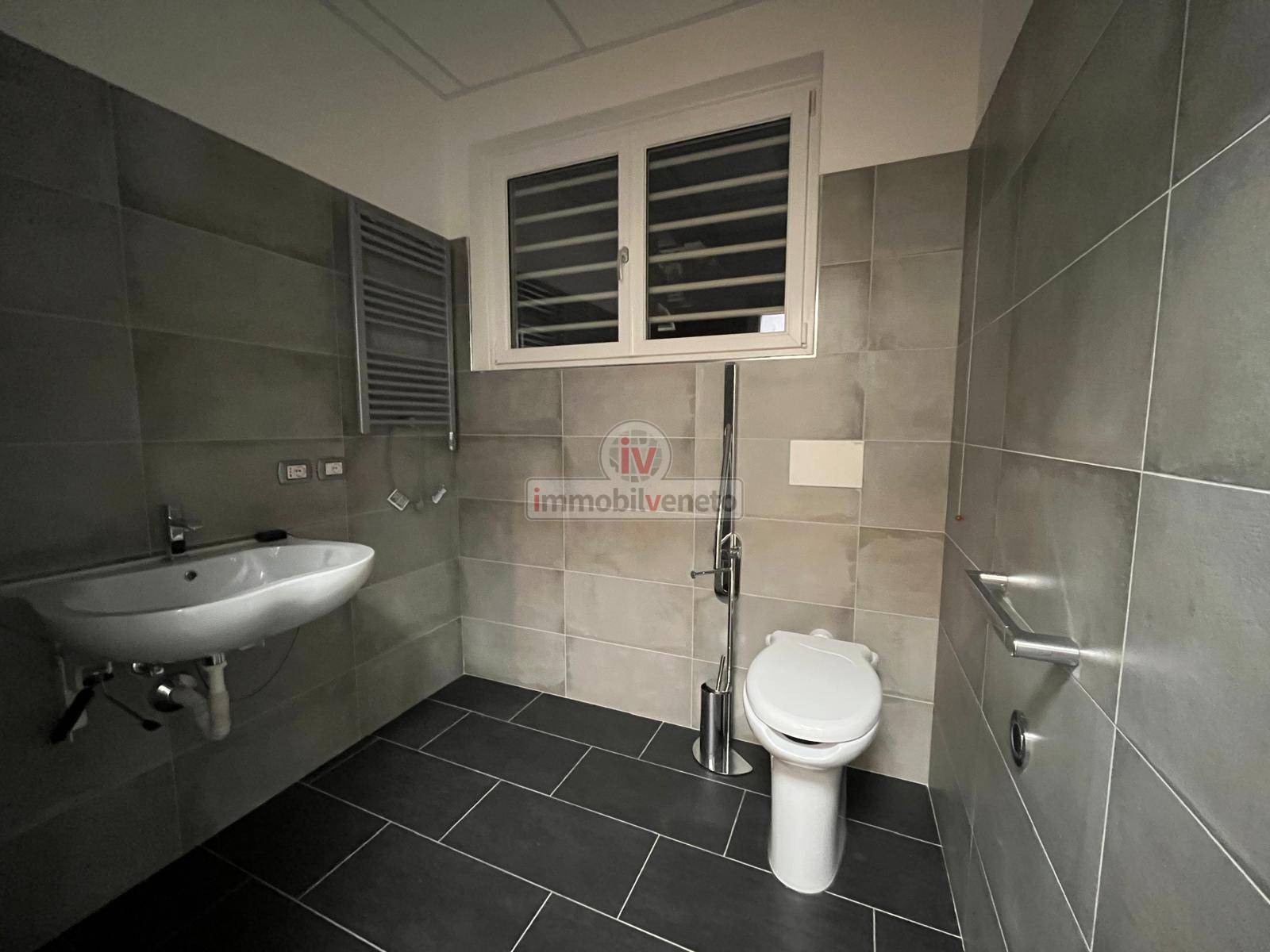 Attivit commerciale in affitto a Sarego, Meledo