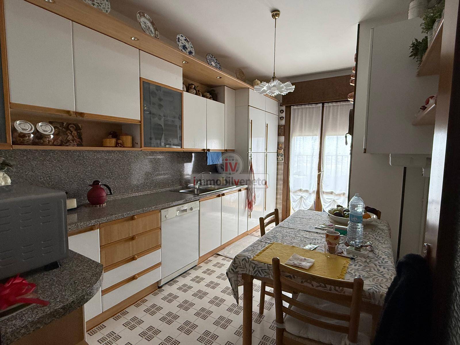 Appartamento in vendita a Lonigo