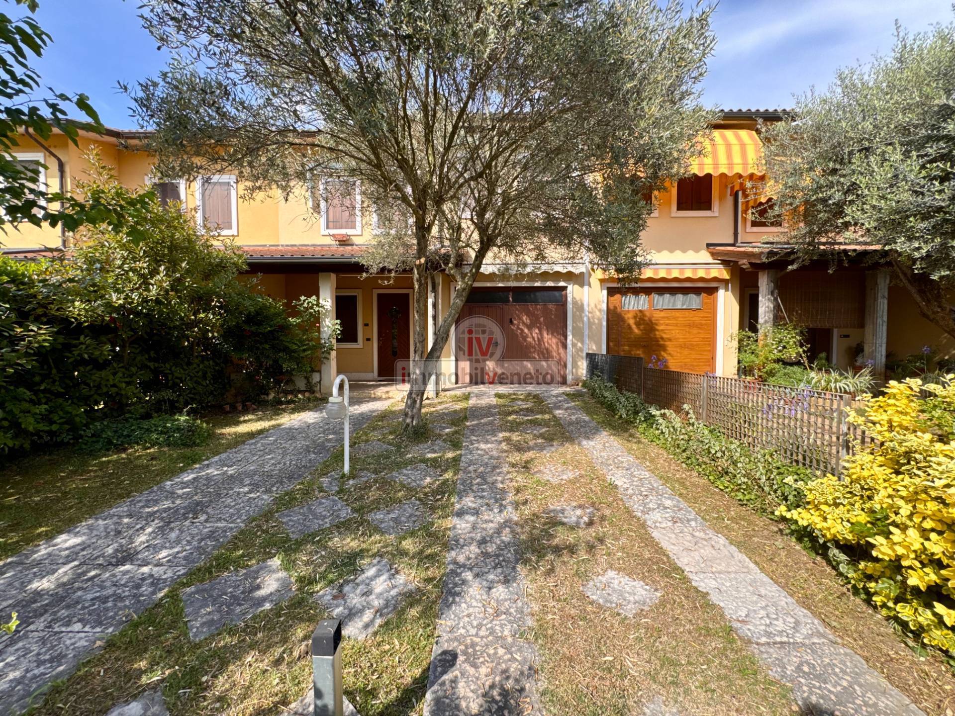 Casa affiancata in vendita a Alonte