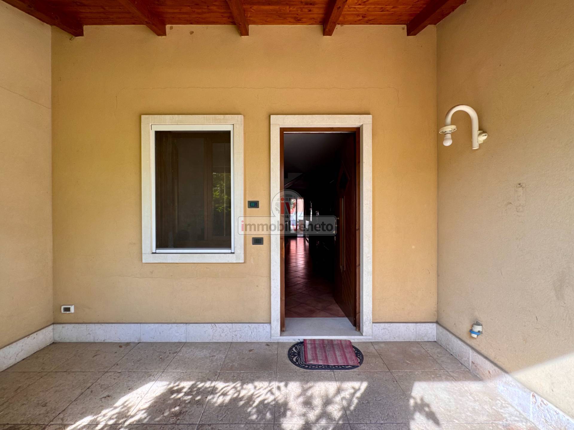 Casa affiancata in vendita a Alonte