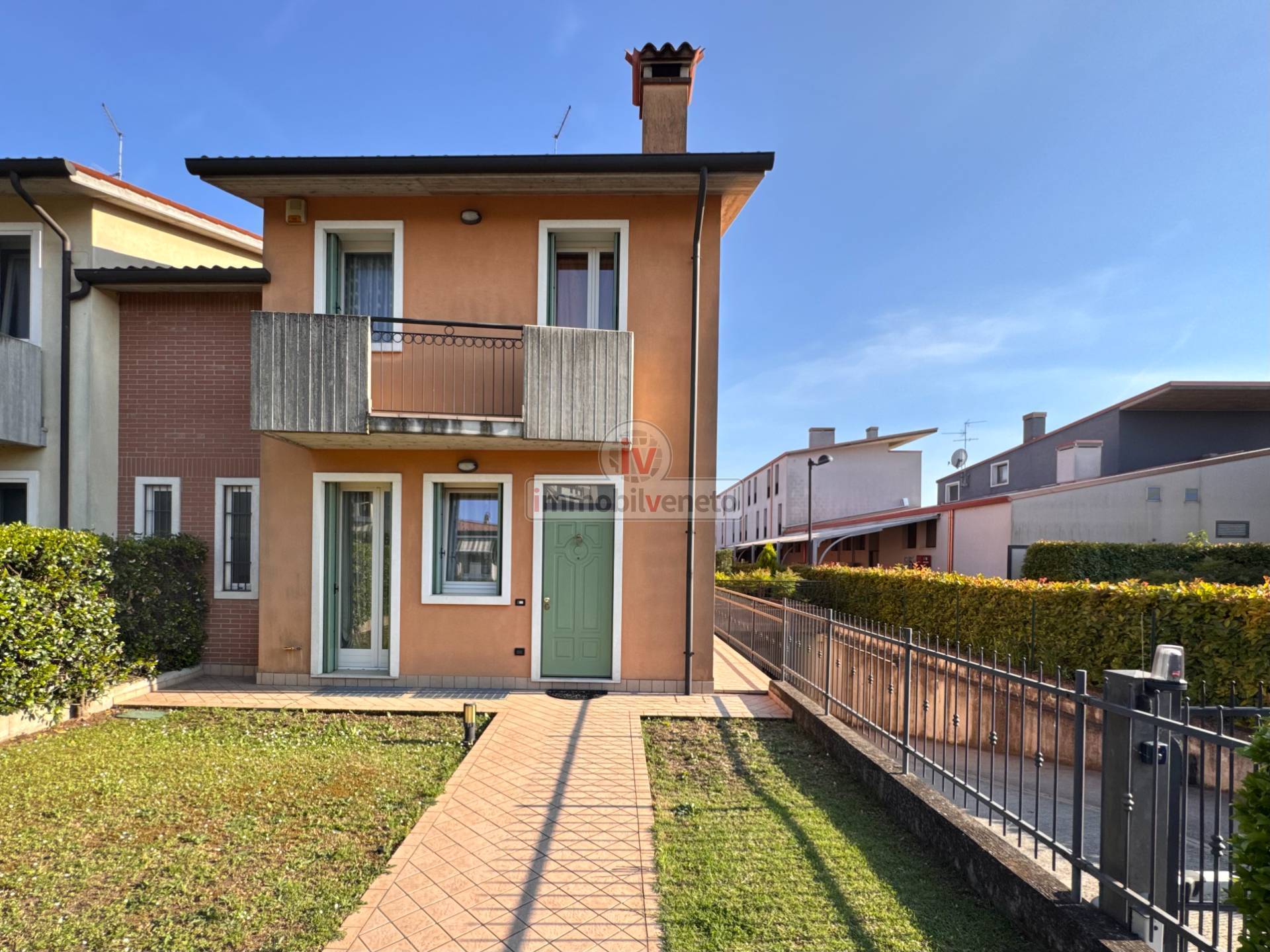 Villette a schiera in vendita a Lonigo