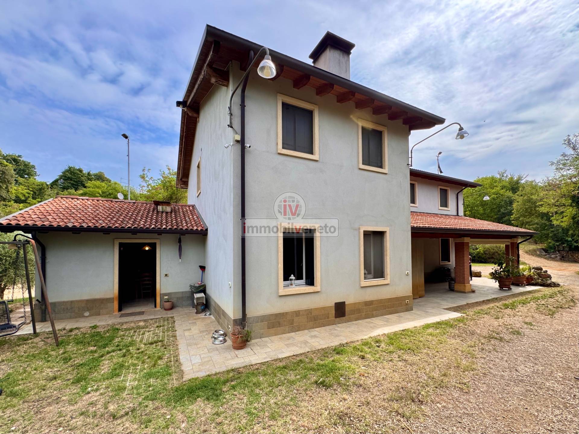 Casa singola in vendita a Alonte