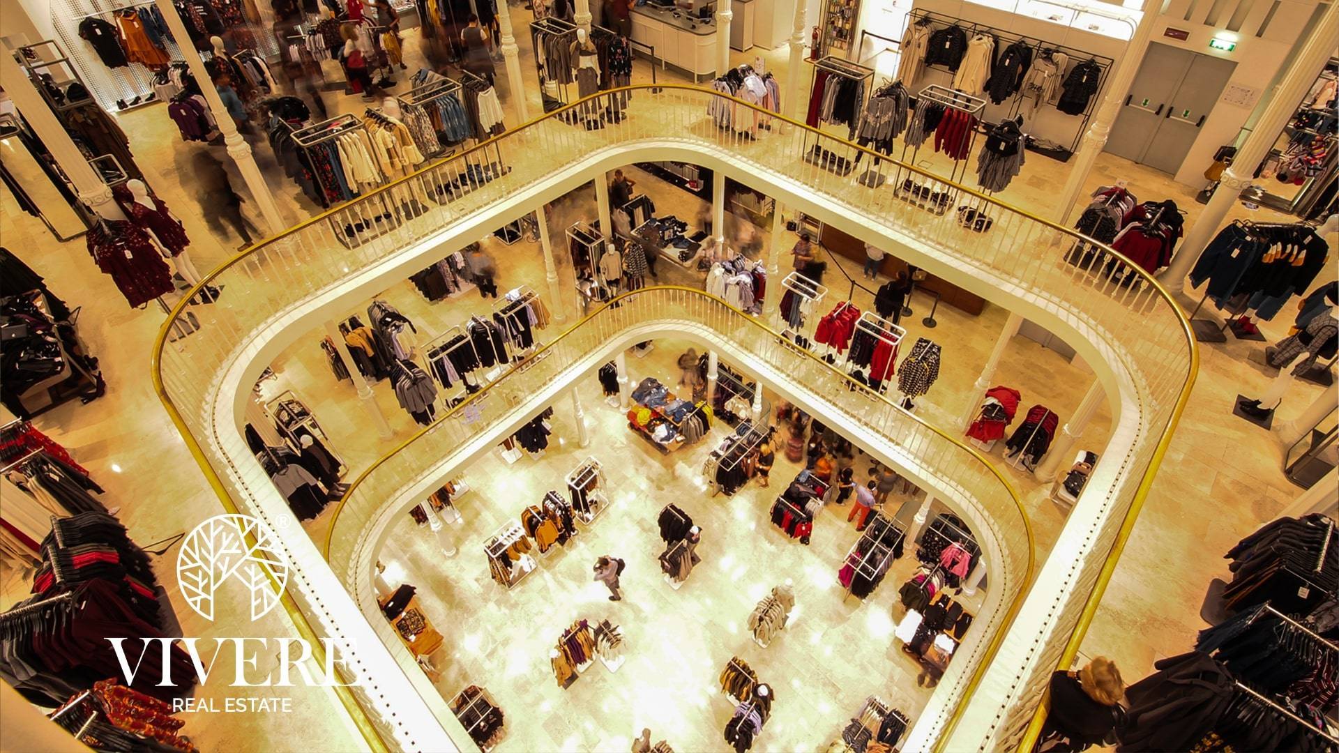 Locale commerciale in vendita a Roma, Tuscolano