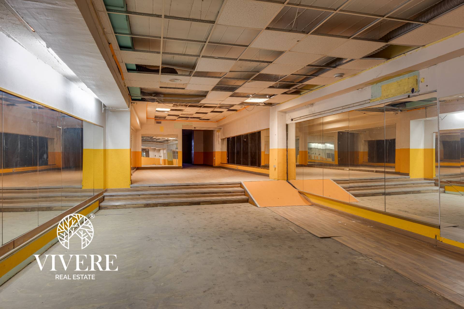 Locale commerciale in vendita a Roma, Tiburtino