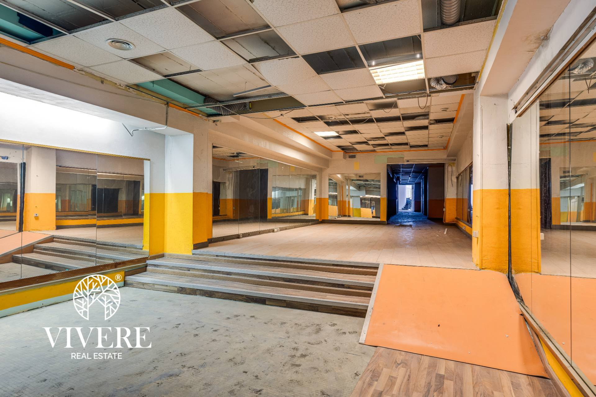 Locale commerciale in vendita a Roma, Tiburtino