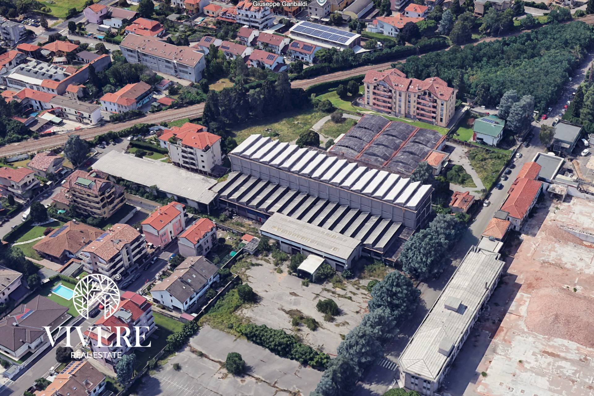 Capannone in vendita a Legnano