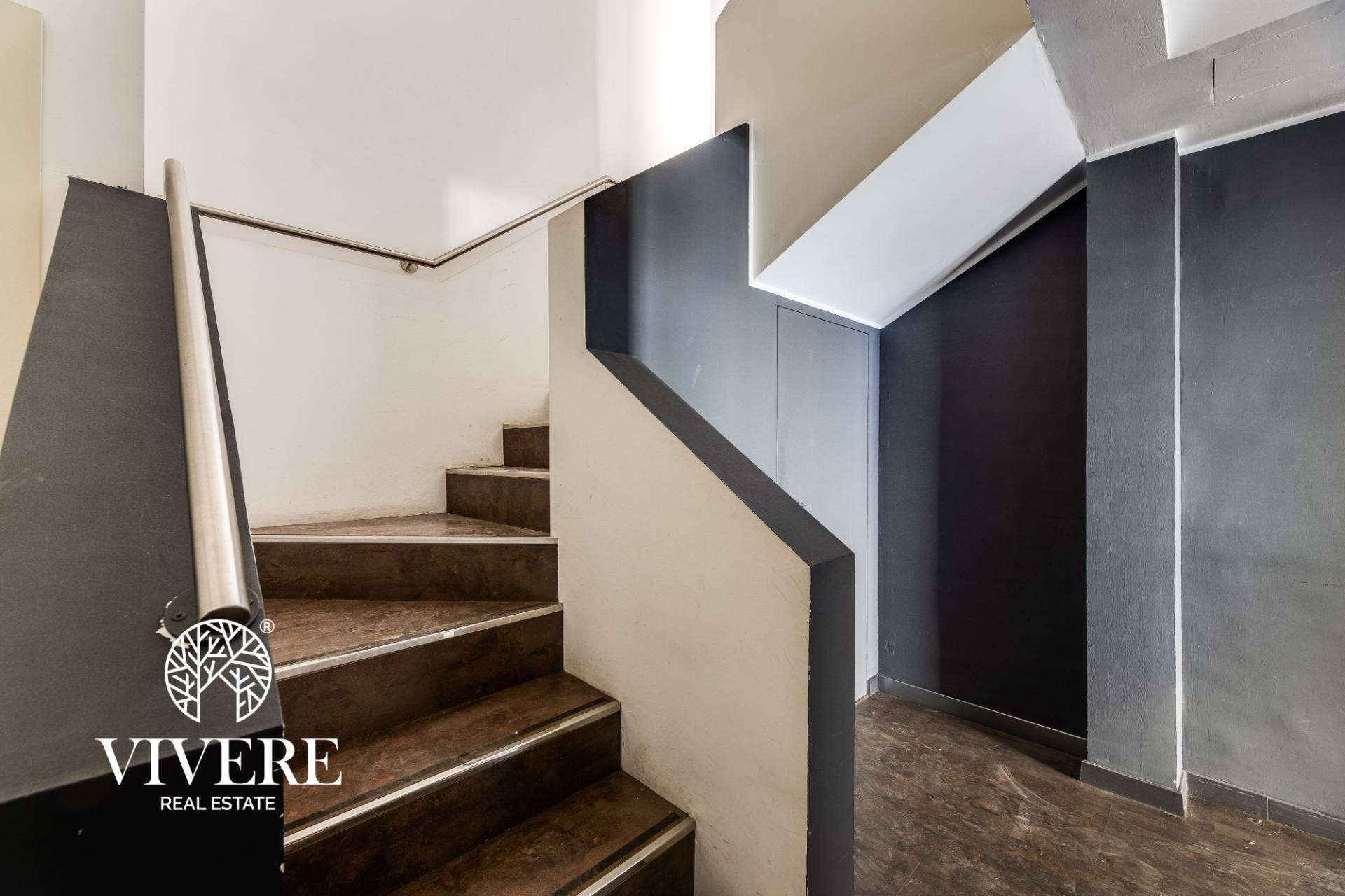 Locale commerciale in affitto a Roma