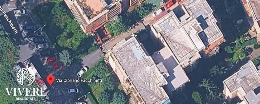 Locale commerciale in affitto a Roma