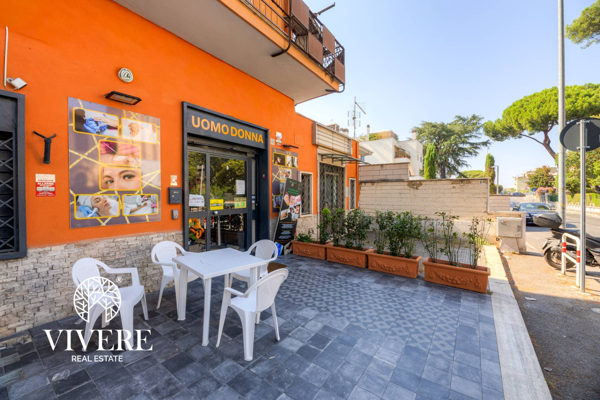 Locale commerciale in vendita a Roma