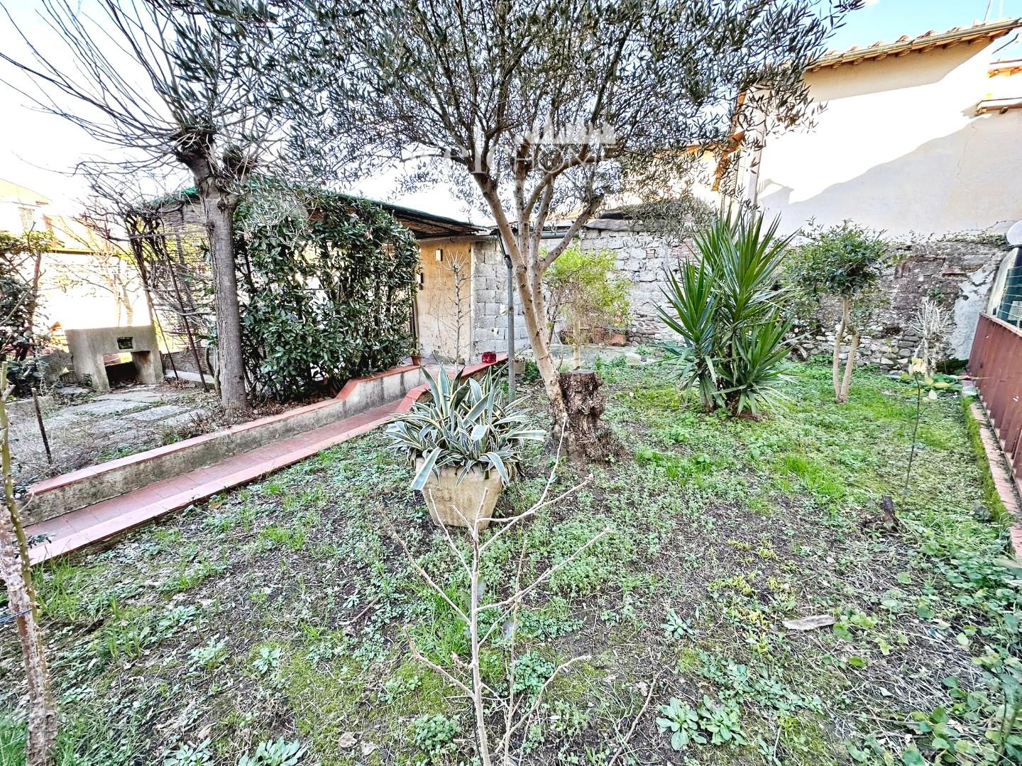 Casa indipendente con giardino, Firenze peretola