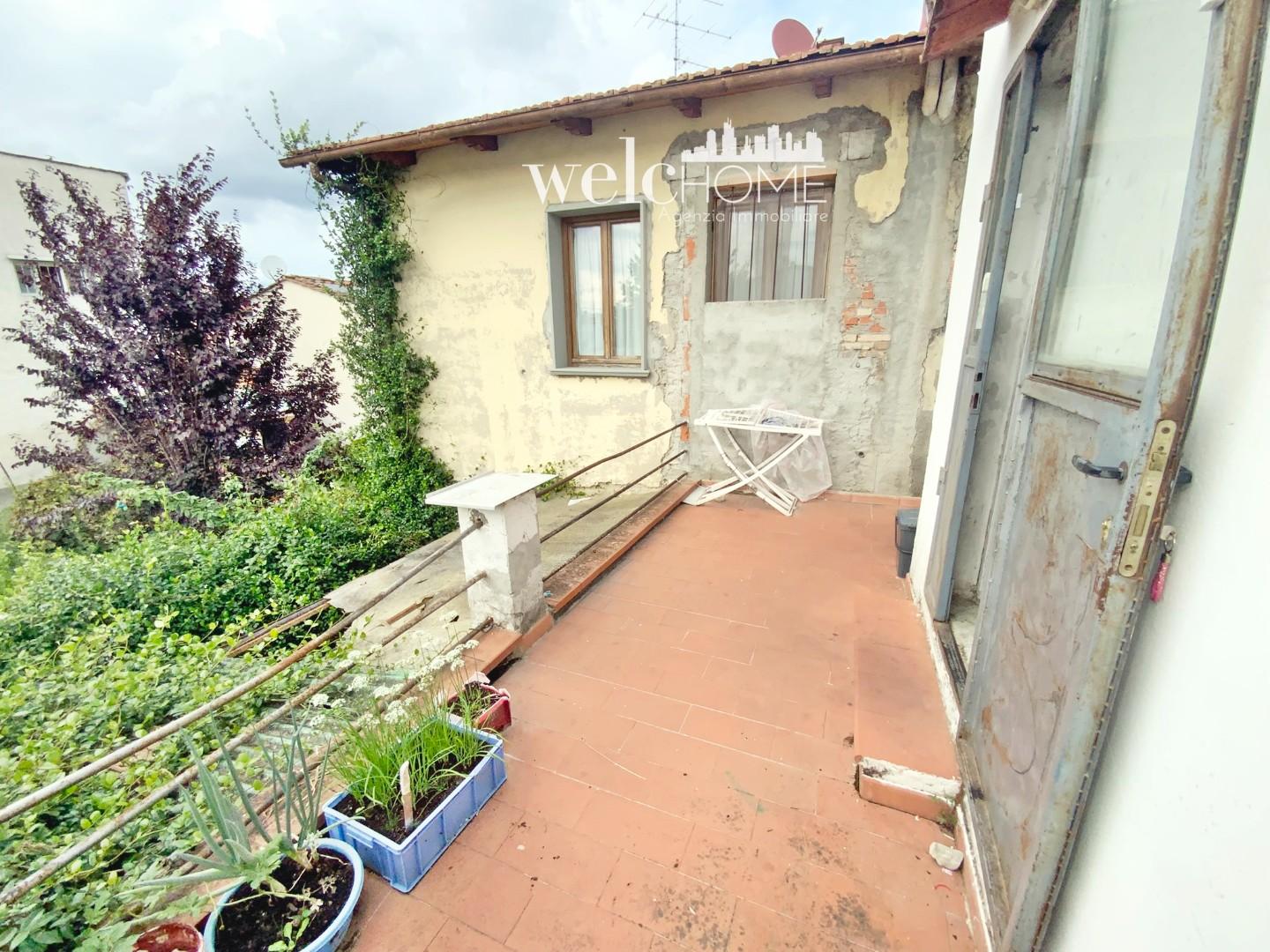 Casa indipendente con terrazzo, Campi Bisenzio santa maria