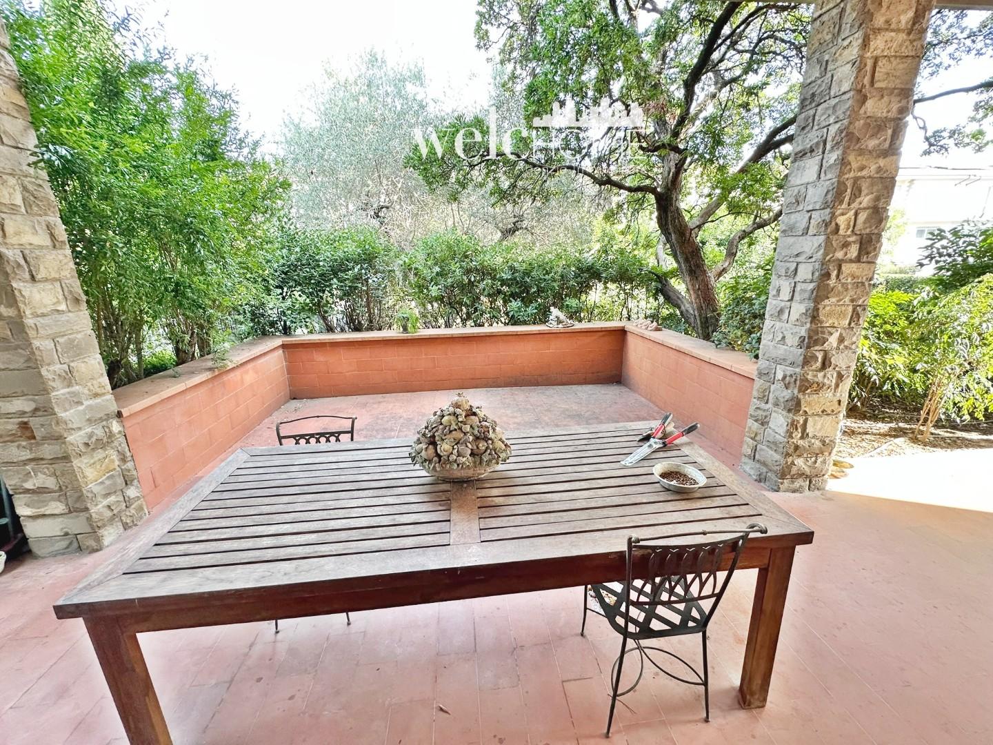 Villa con giardino, Campi Bisenzio palagetta