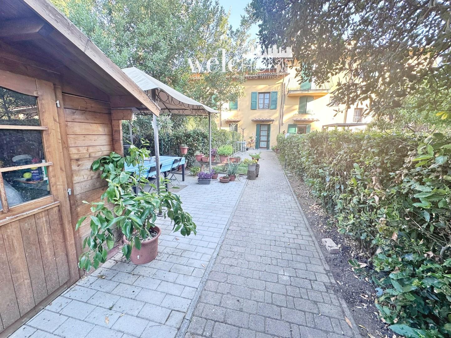 Casa indipendente con giardino a Lastra a Signa