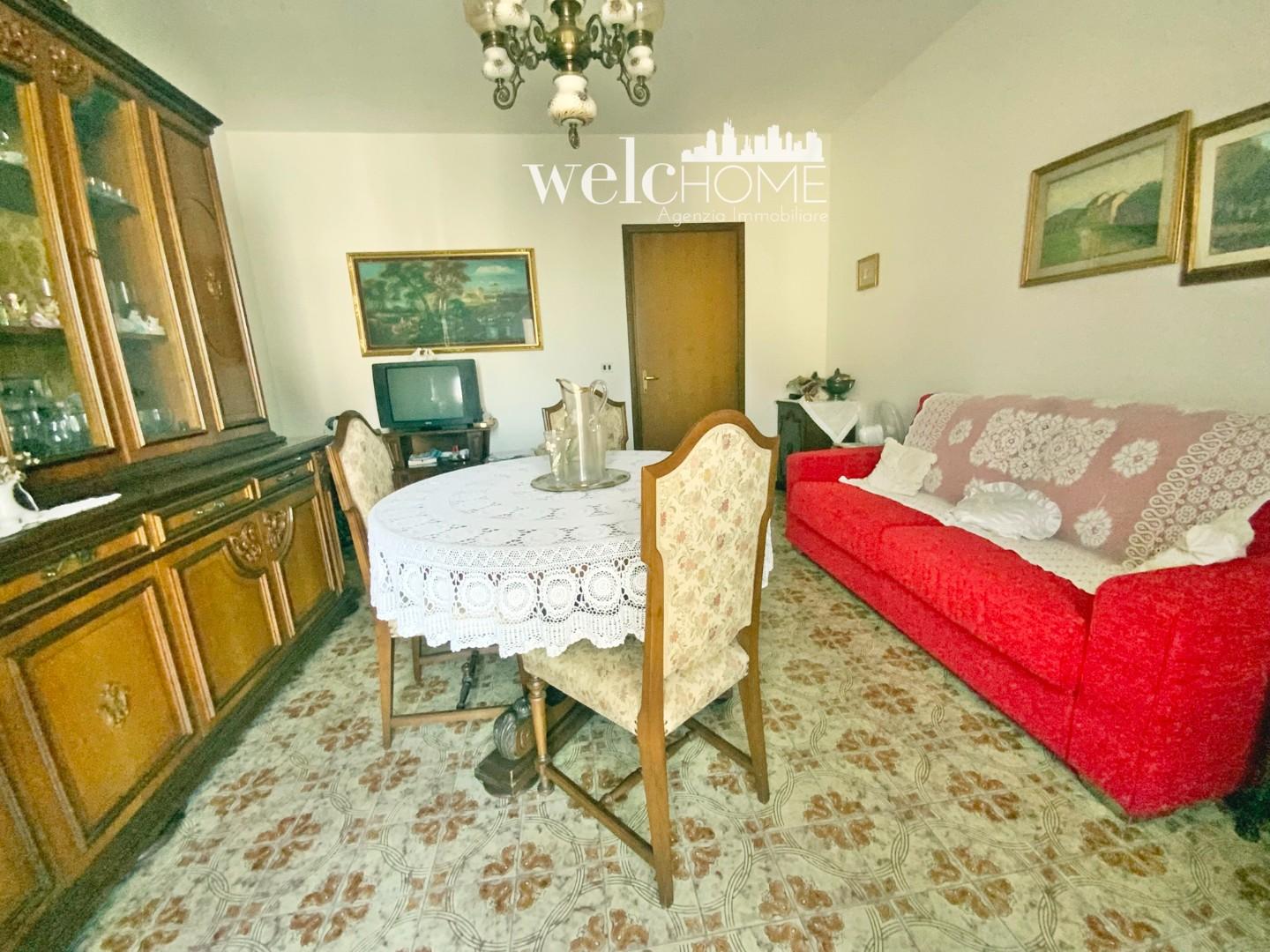 Quadrilocale con terrazzo, Prato maliseti