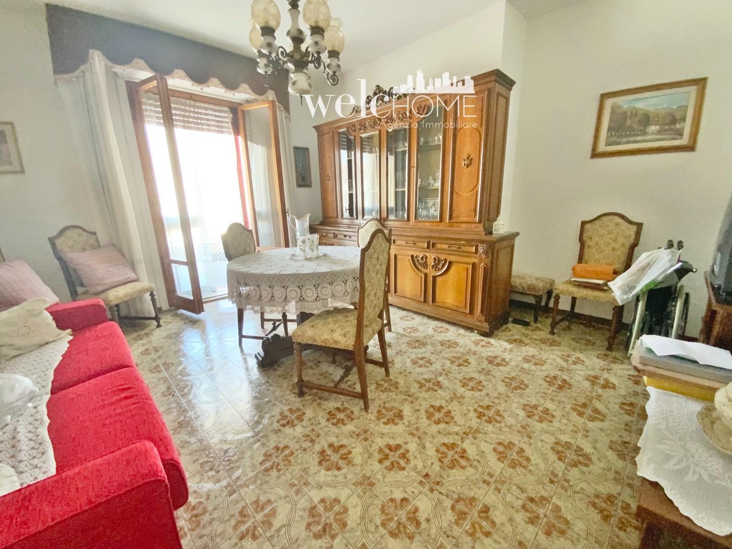 Quadrilocale con terrazzo, Prato maliseti