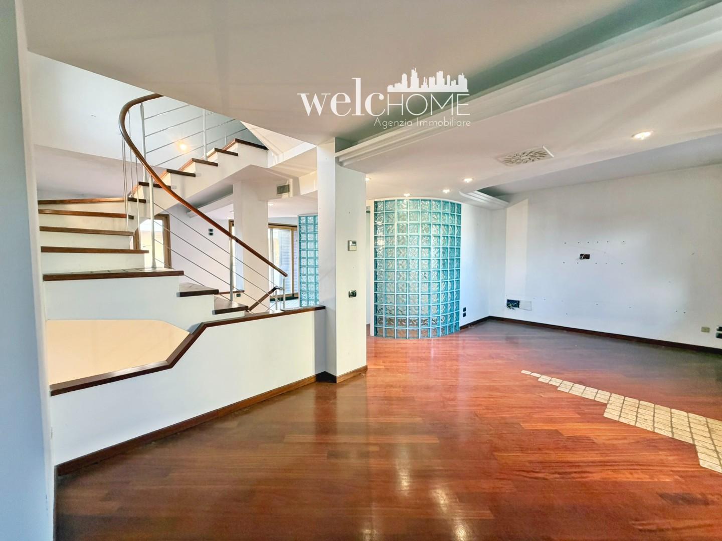 Villa con giardino, Signa stazione