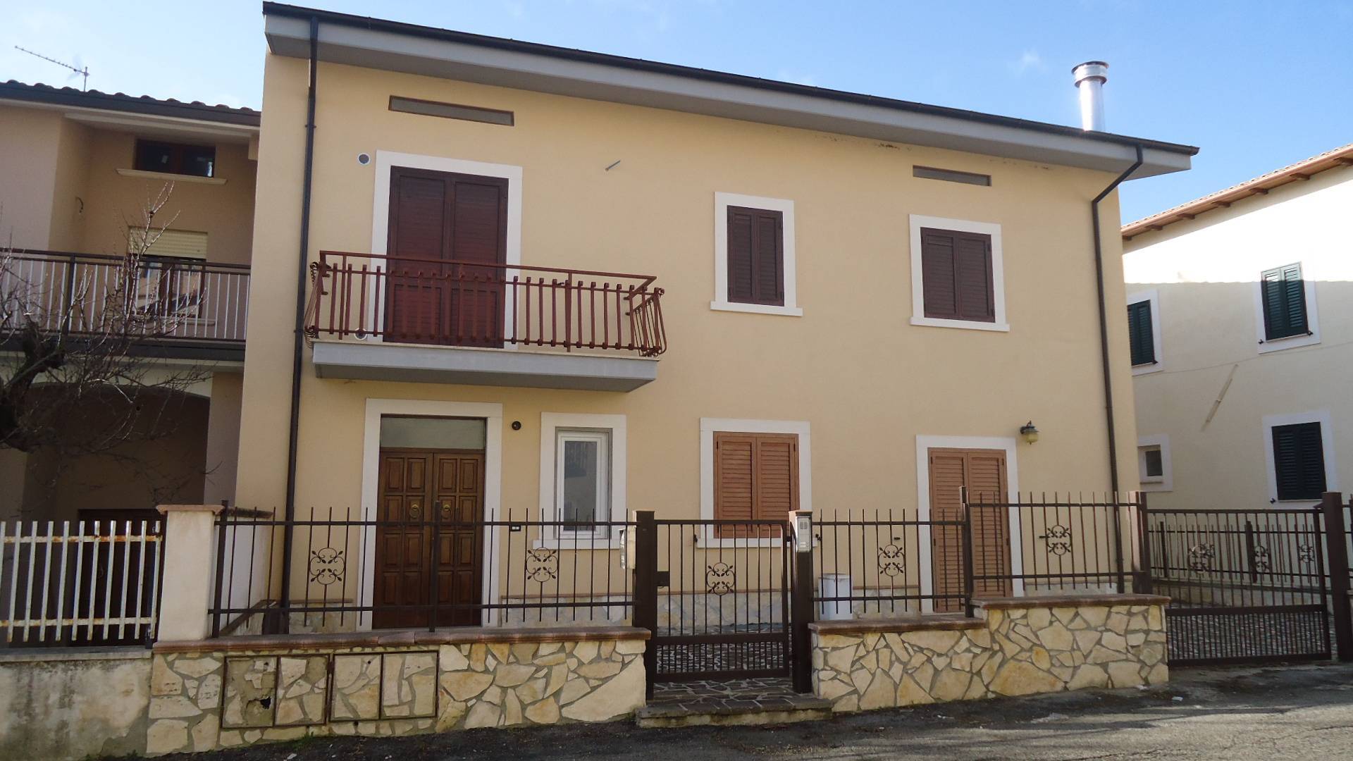 Casa indipendente nuova a Prata d'Ansidonia
