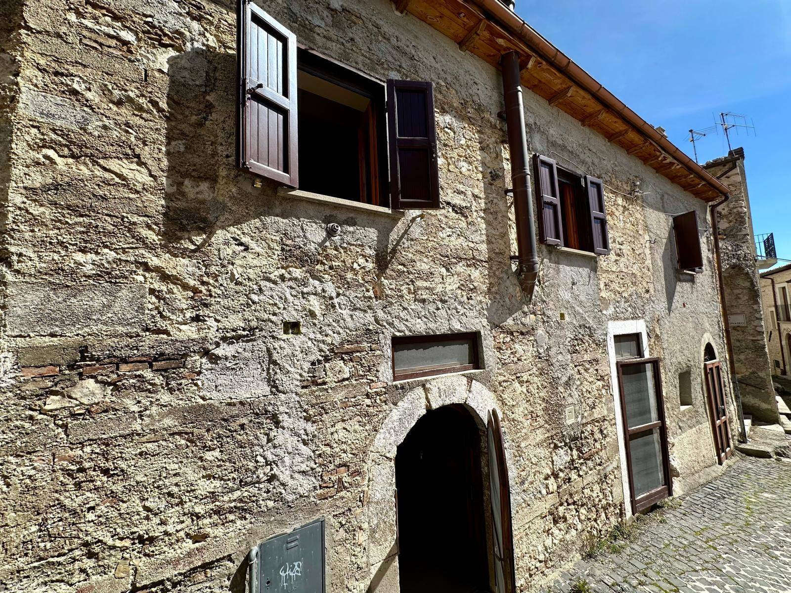 Casa indipendente in vendita a Castel del Monte