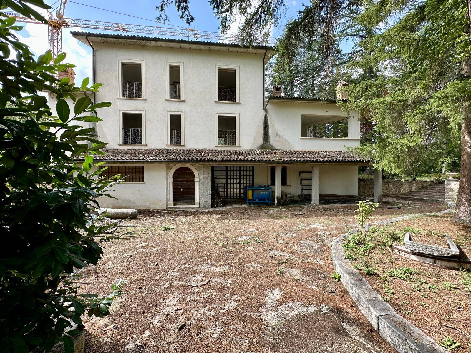 Villa in vendita, Pizzoli cavallari