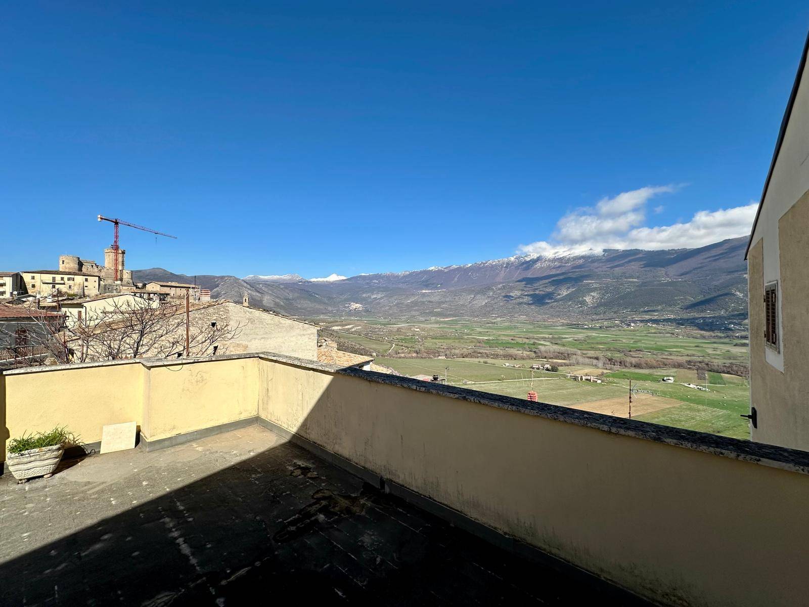 Casa Cielo Terra in vendita a Capestrano