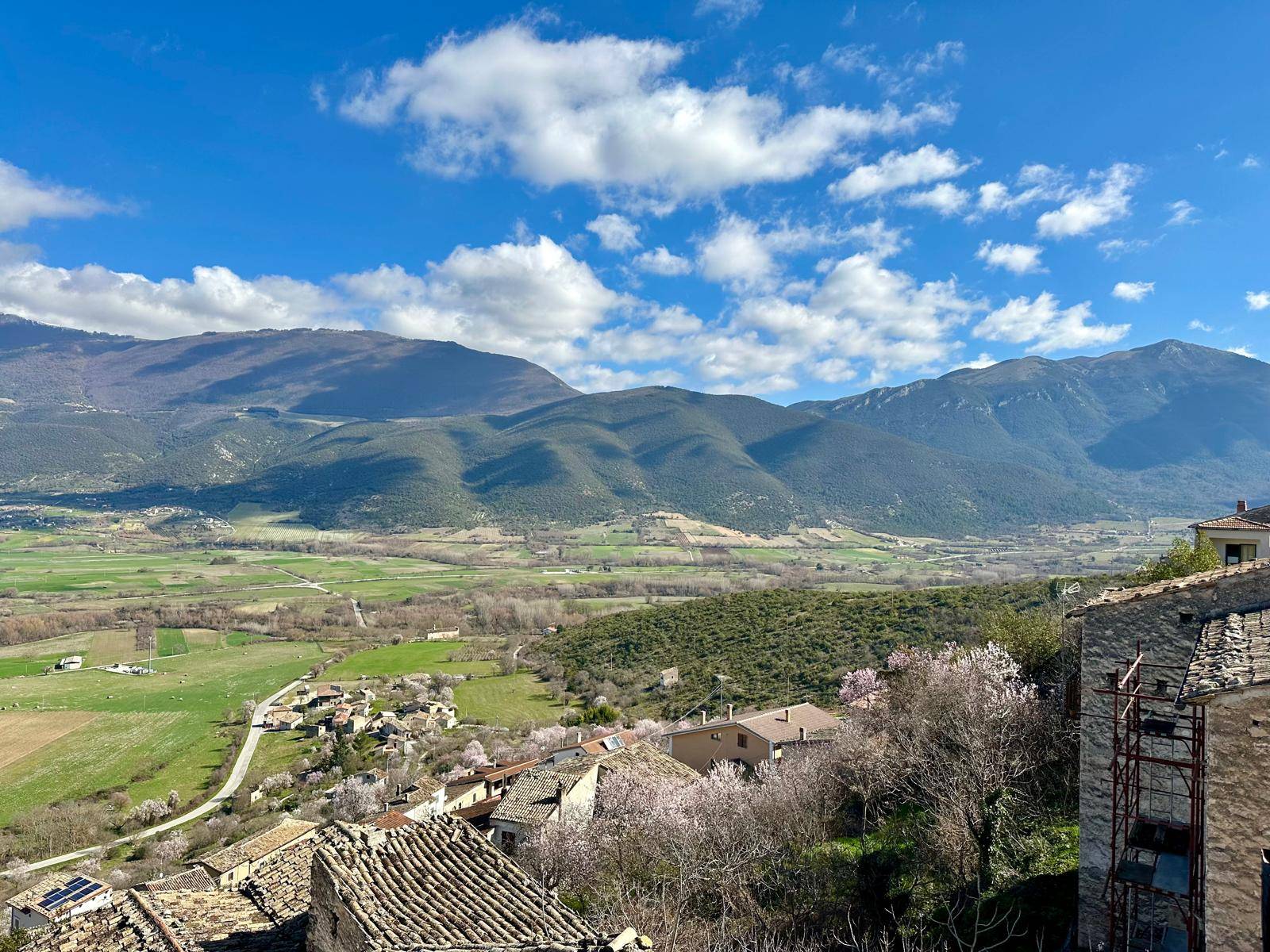 Casa Cielo Terra in vendita a Capestrano