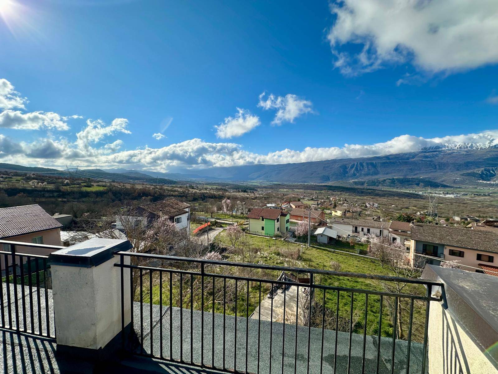 Casa Cielo Terra in vendita a Barisciano, Picenze (San Martino)