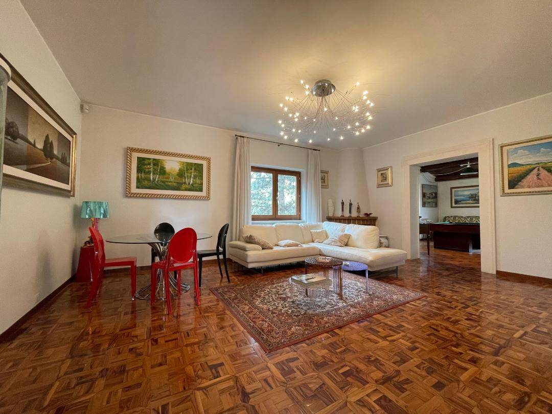 Villa Singola in vendita a Poggio Picenze