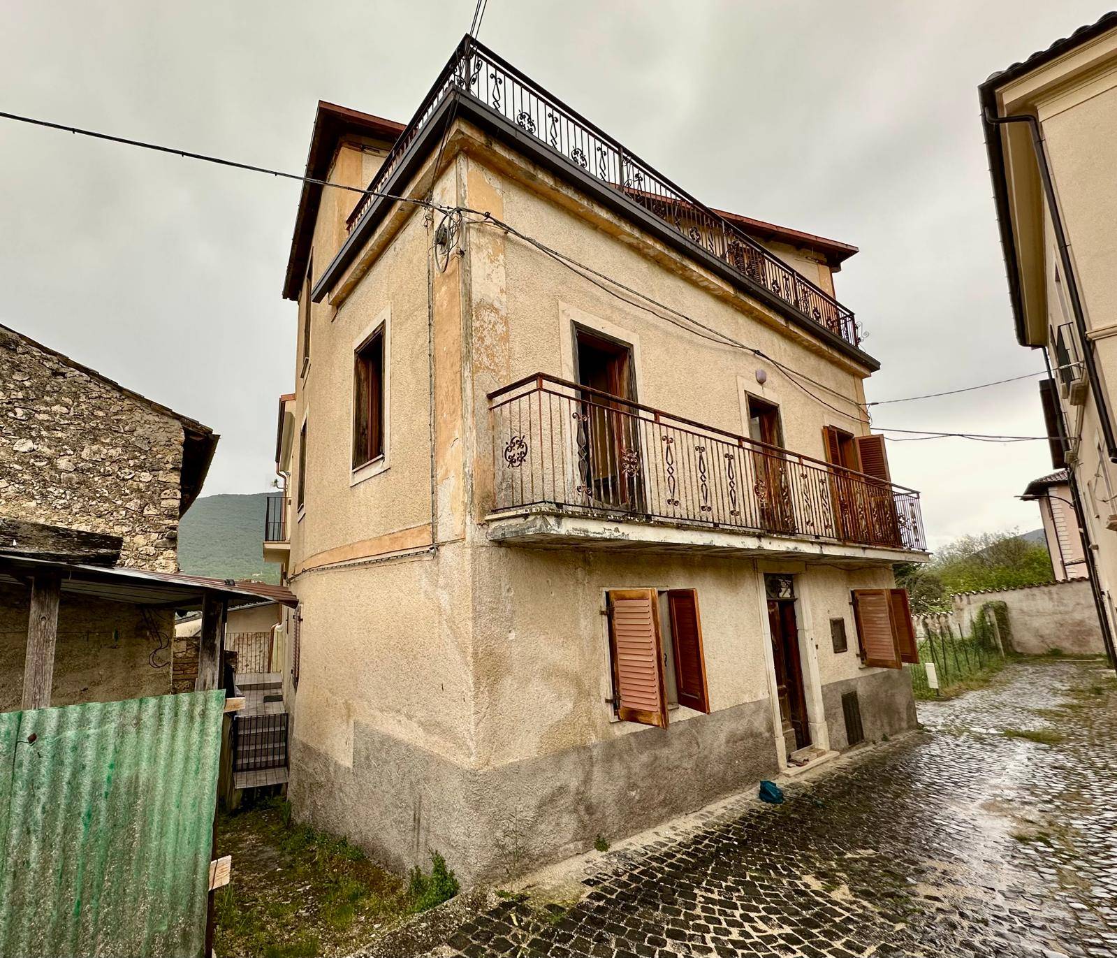 Casa Cielo Terra in vendita a Acciano, Beffi