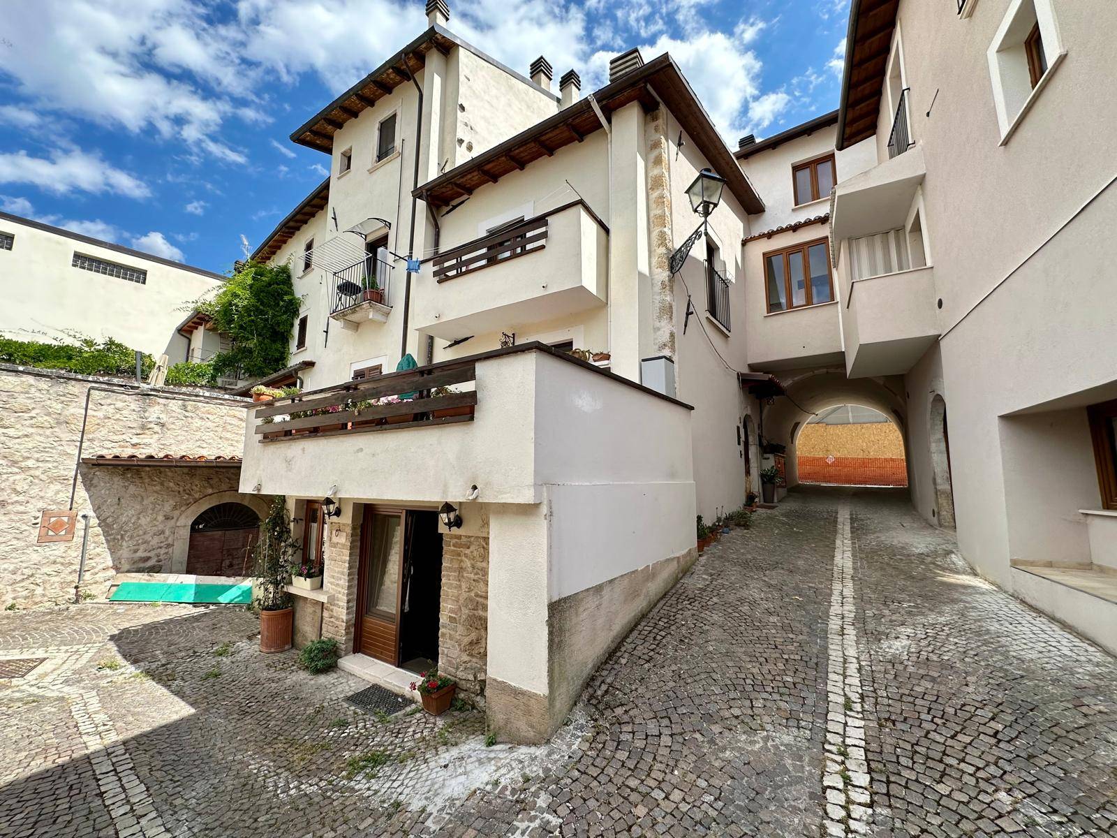 Casa Cielo Terra in vendita a San Demetrio ne' Vestini