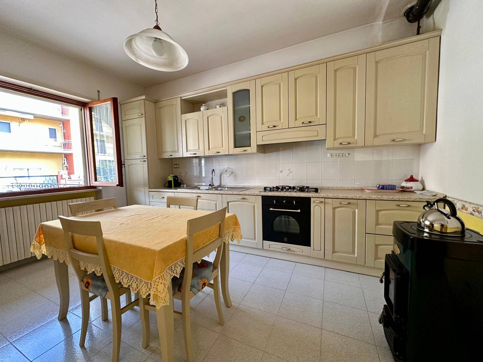 Villa Singola in vendita a Poggio Picenze